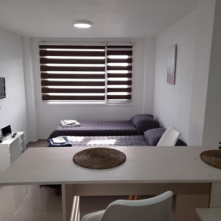 Departamentos Aires De Ushuaia Apartment Bagian luar foto